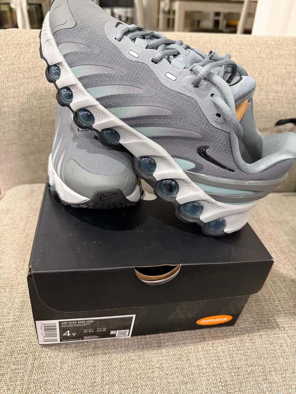Nike Air Max Dn8 GS Cool Grey Cannon HF7310-013 Size 4Y